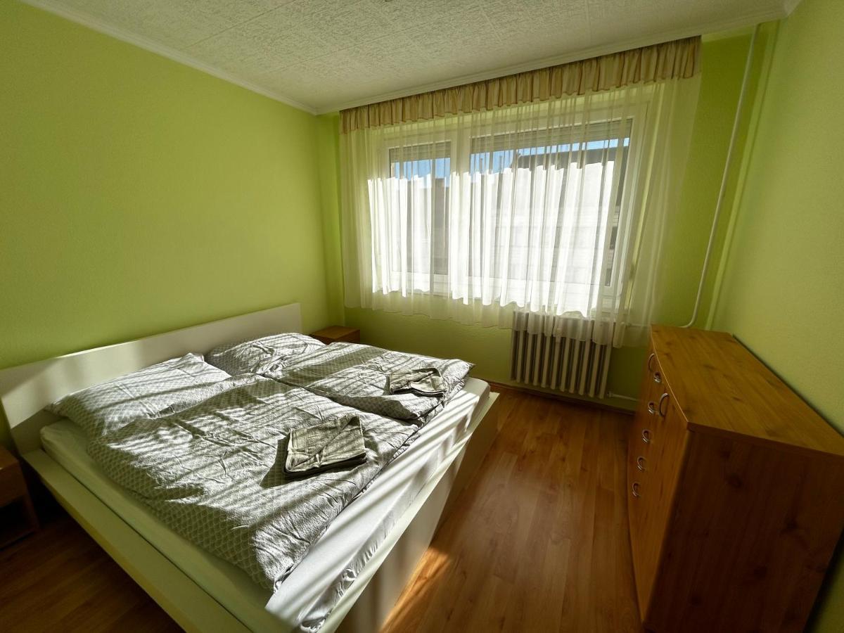 Ferienwohnung Backstage Győr Exterior foto